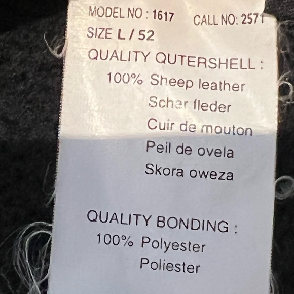 Men’s Genuine Leather Jacket - Picture 3 of 3